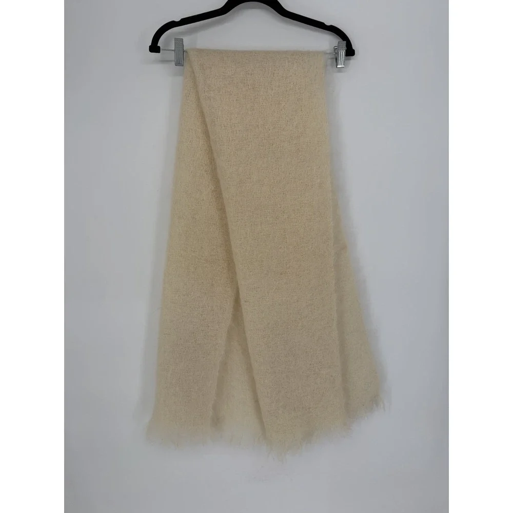 Designer Cream White Glen Cree 100% Mohair Halo Unisex Scarf Scotland! Poor Cnd!
